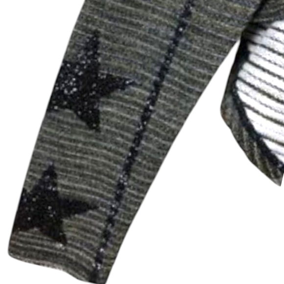 John John Rare Cropped Mock Neck Metallic Star Top - Picture 8 of 8